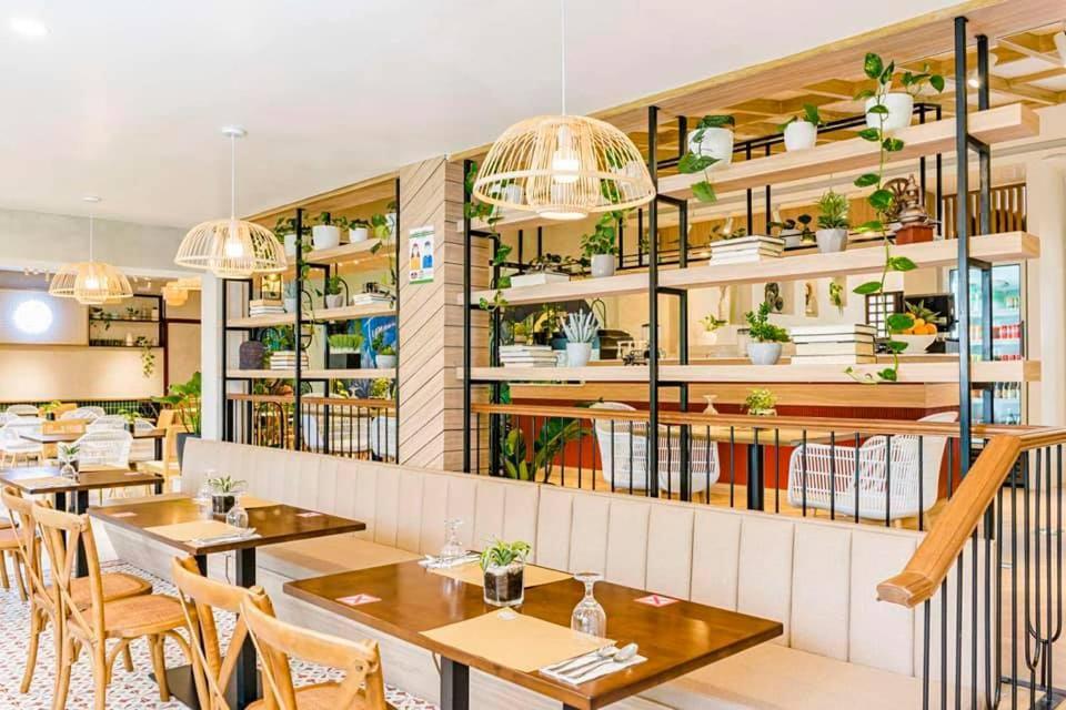 Hortz Hotels And Resorts Tagaytay City Exteriér fotografie