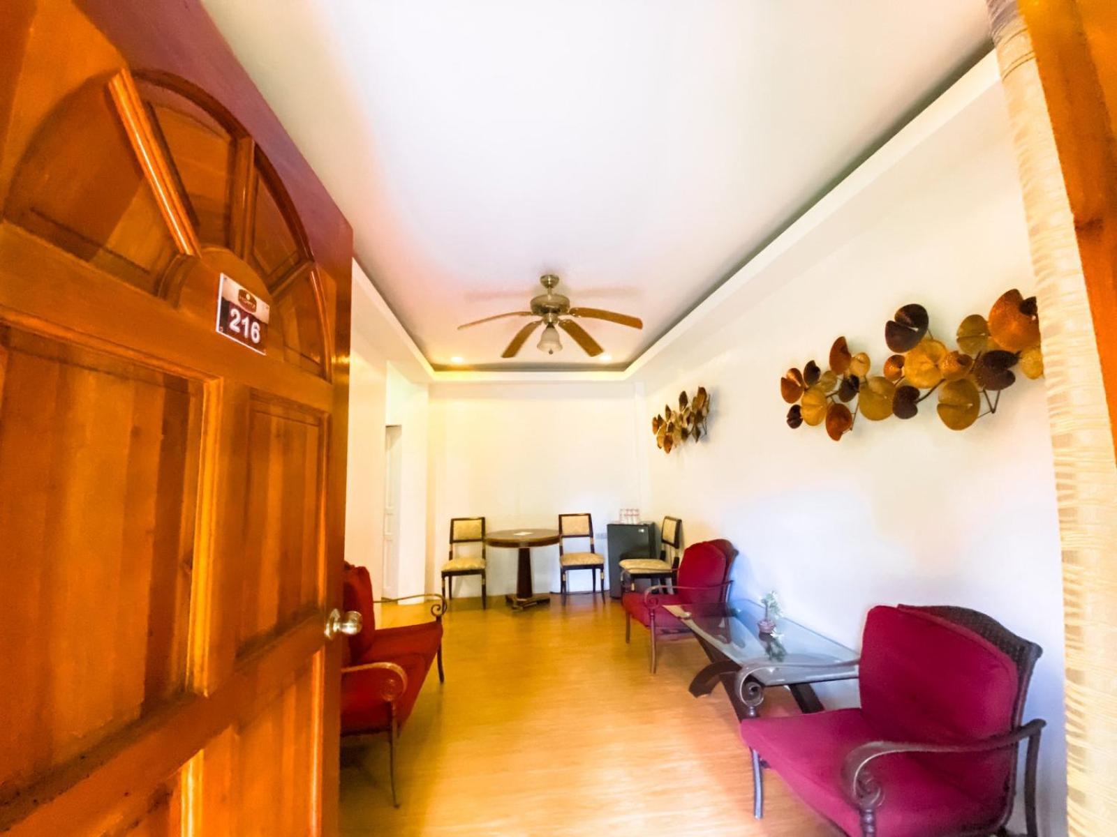 Hortz Hotels And Resorts Tagaytay City Exteriér fotografie