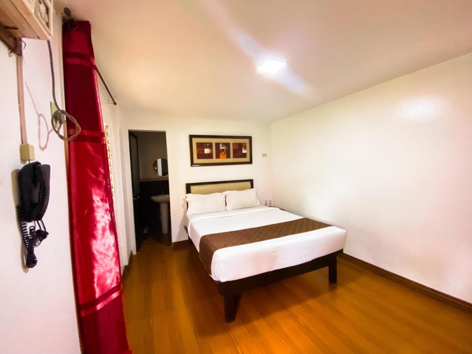 Hortz Hotels And Resorts Tagaytay City Exteriér fotografie